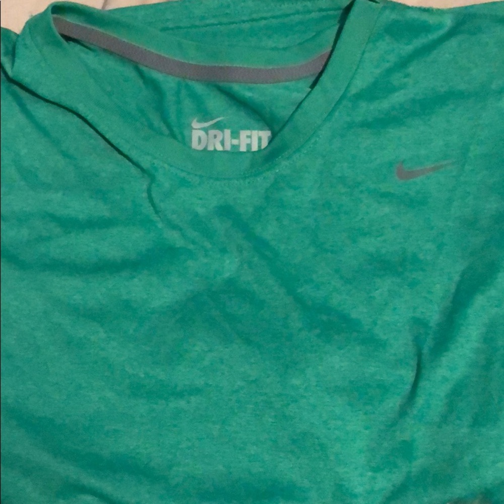 Long sleeve nike